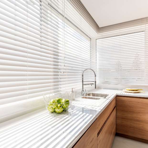 Sunburst_Polywood-White_Faux_Wood_Blinds-Kitchen_Custom_window_Treatments.jpg