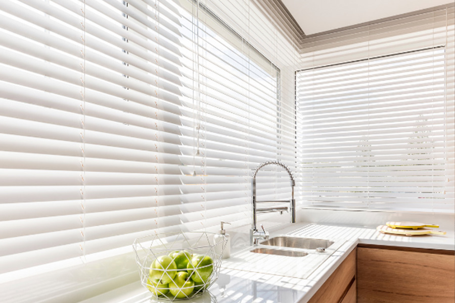 Faux-Wood Blinds In Tampa